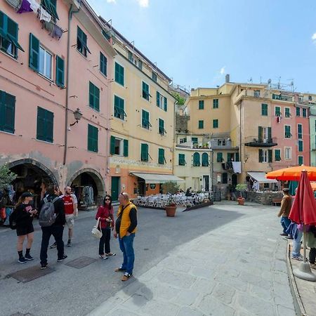 Joivy Family Flat With Little Patio, Cinque Terre Appartement Vernazza Buitenkant foto