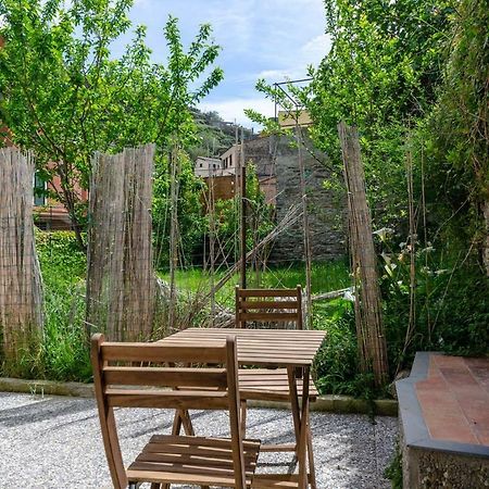 Joivy Family Flat With Little Patio, Cinque Terre Appartement Vernazza Buitenkant foto