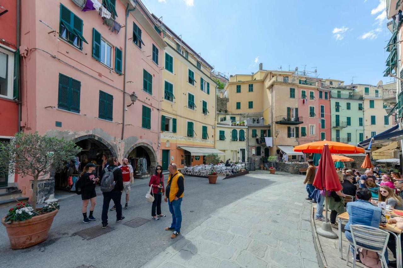 Joivy Family Flat With Little Patio, Cinque Terre Appartement Vernazza Buitenkant foto
