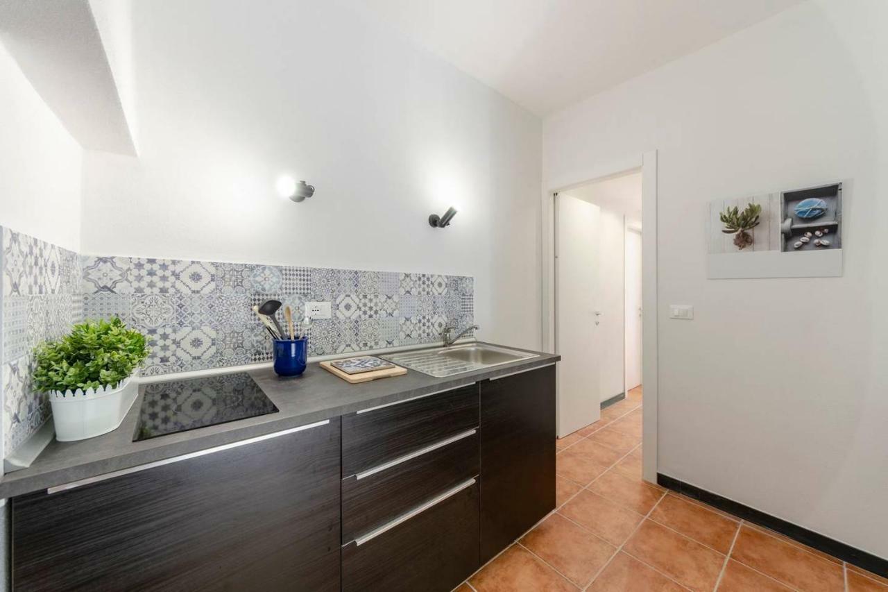 Joivy Family Flat With Little Patio, Cinque Terre Appartement Vernazza Buitenkant foto