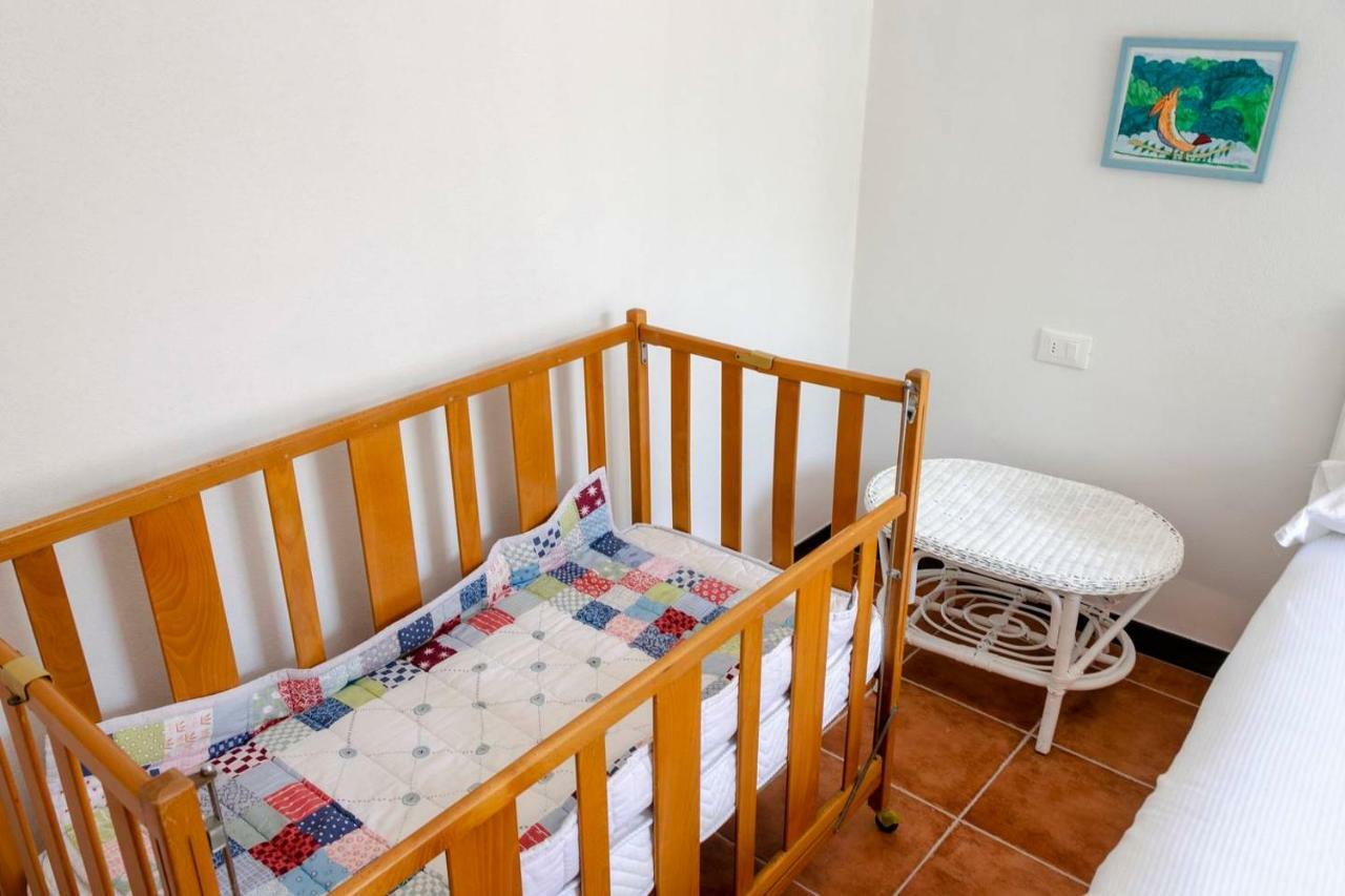 Joivy Family Flat With Little Patio, Cinque Terre Appartement Vernazza Buitenkant foto
