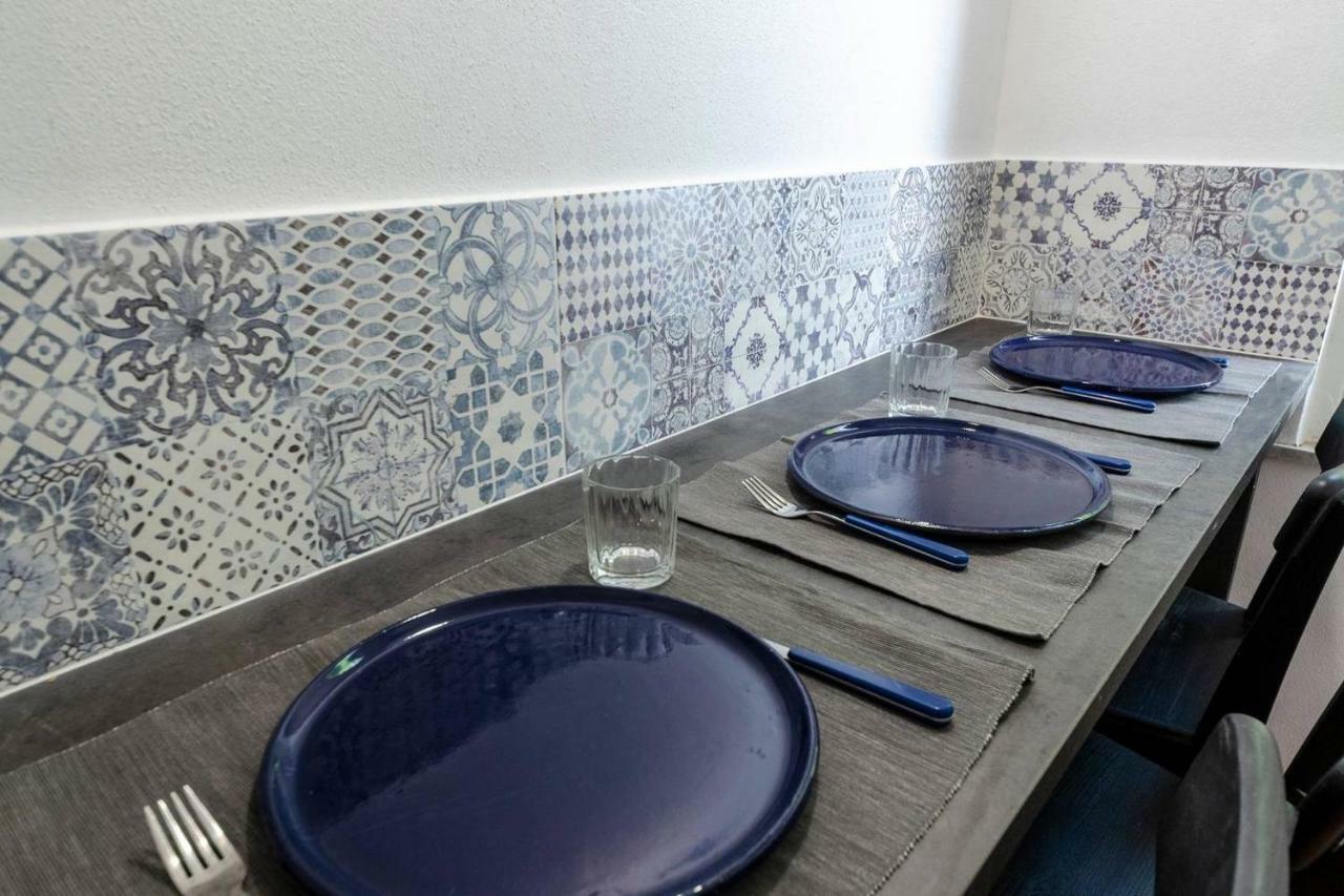 Joivy Family Flat With Little Patio, Cinque Terre Appartement Vernazza Buitenkant foto